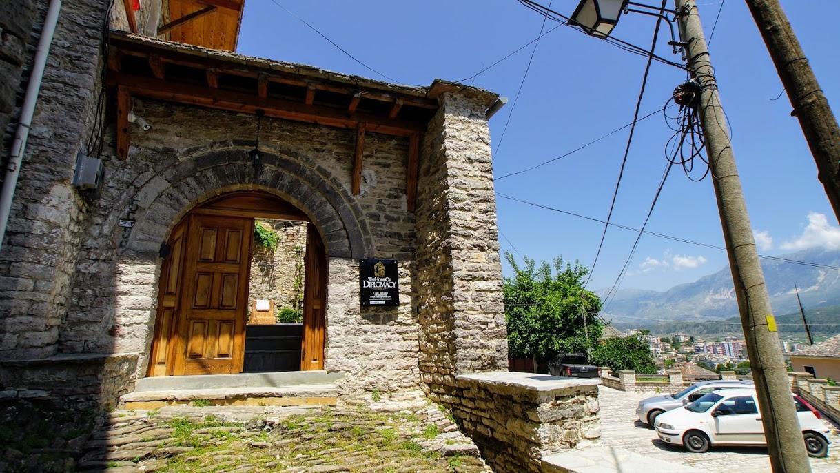 The Home Of Diplomacy Gjirokastër Dış mekan fotoğraf