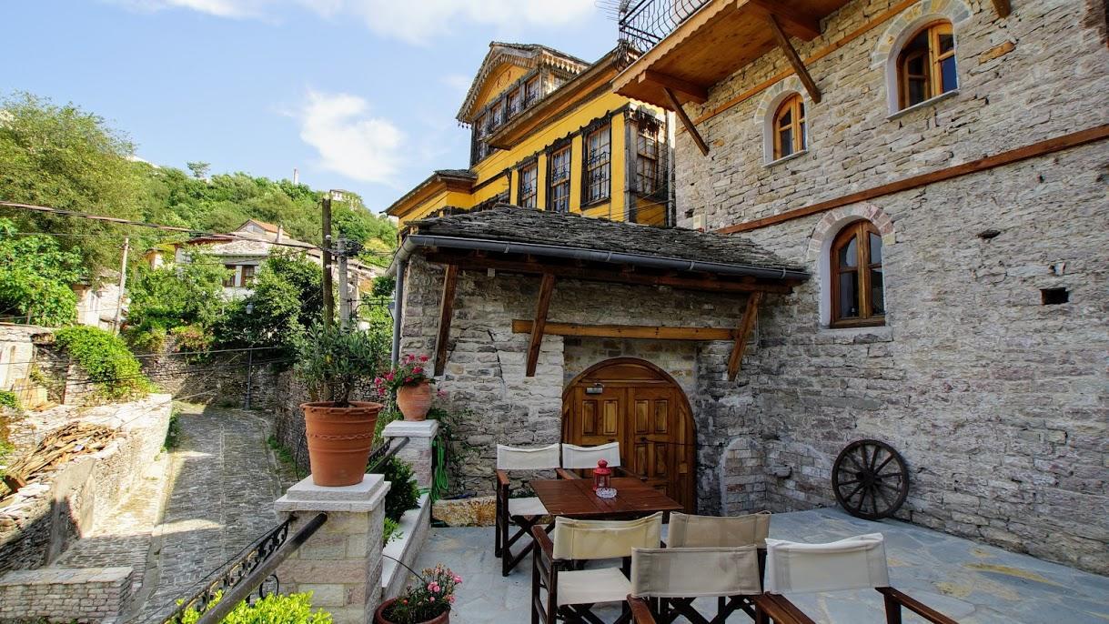 The Home Of Diplomacy Gjirokastër Dış mekan fotoğraf
